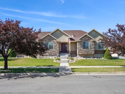 448 W McAllister Ln