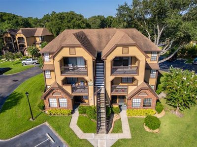 360 Lakepointe Dr #304