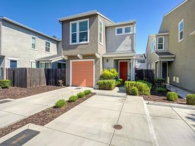 2235 Monte Cassino Ln