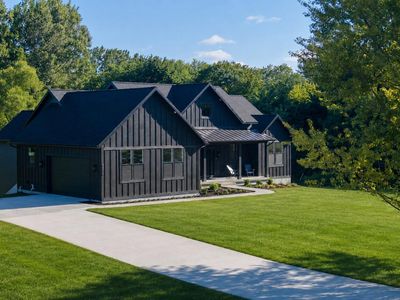 6011 Hidden Creek Trl
