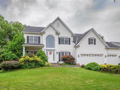 3359 Churchill Downs