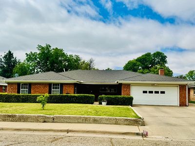 3522 Barclay Dr