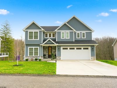 206 Farm Brook Ln