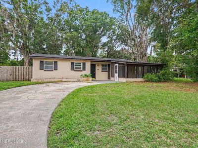 7044 RED ROBIN DRIVE Drive
