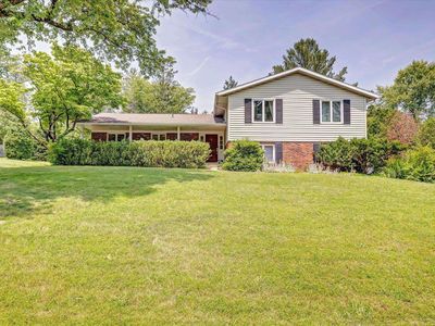 2403 E Covenanter Dr