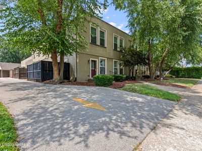 Property at 925 E 7th St APT 104, Jeffersonville, IN