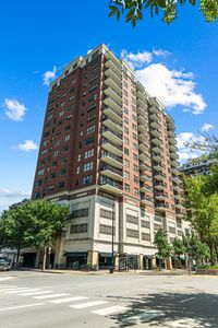 5 E 14th Pl APT 1304