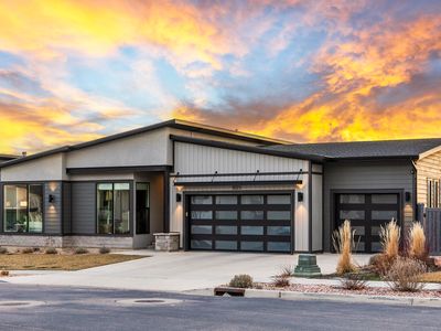 5573 N Canyon Rim Rd