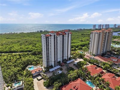 7225 Pelican Bay BLVD #302