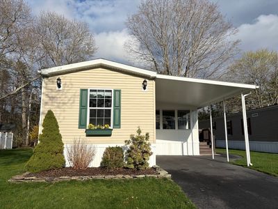 Property at 5 Candlelight Dr, Plymouth, MA