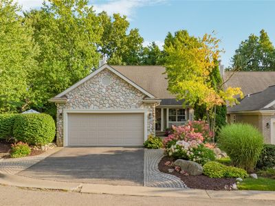 6582 Forest Ridge Ct