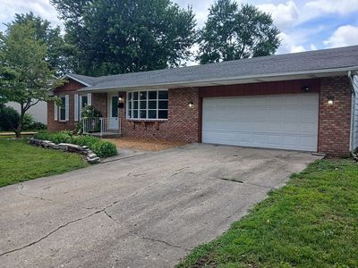 3113 Temple Dr