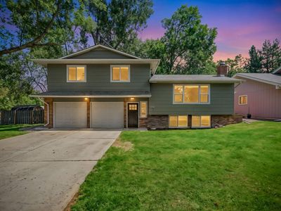 2100 Brookwood Dr