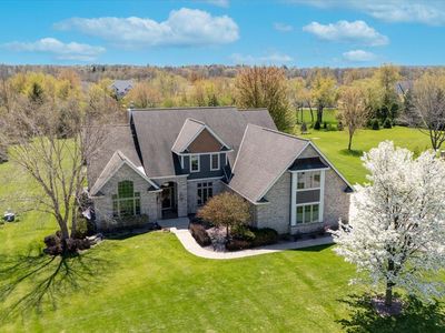 N74W28671 Zimmers CROSSING