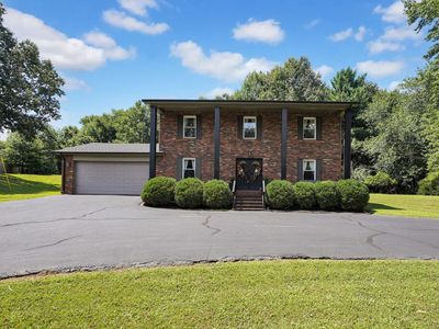 Property at 120 Shamrock Dr, Madisonville, KY