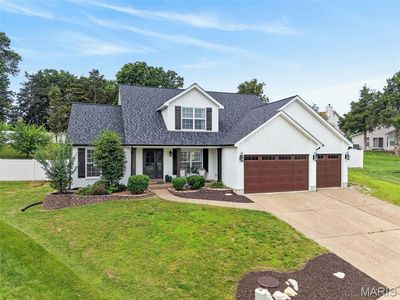 Property at 2008 Archway Dr, Wentzville, MO