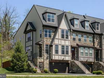 6957 Country Club Ter
