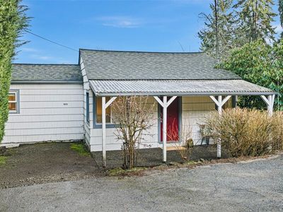 19028 15th Avenue NE