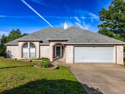 3712 Silver Oak Ct