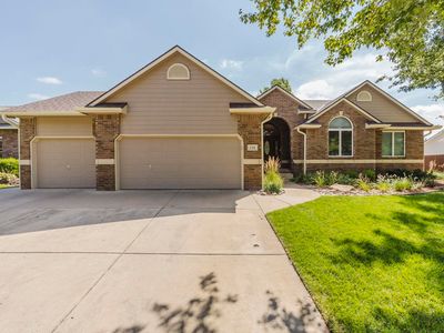 134 N Emporia Ave