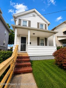 391 Walnut St