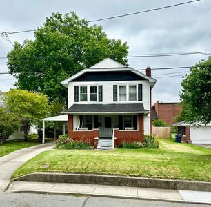 2406 Central Pkwy