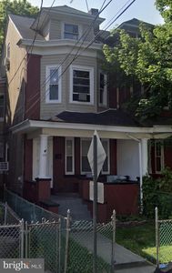 Property at 220 Highland Ave, Trenton, NJ