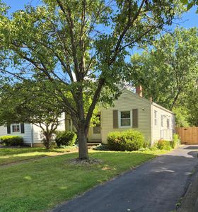 467 E Jeffrey Pl #Na