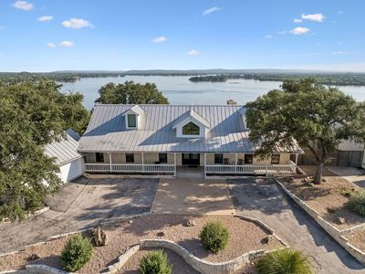 204 N Blue Ridge Trail