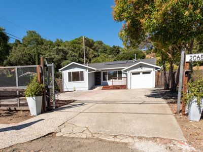 20651 Almaden Rd