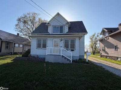 811 S Commercial Ave