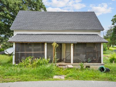 4 Adger St