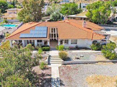 Property at 18588 Kamana Rd, Apple Valley, CA