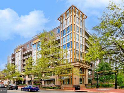 513 W Broad St APT 412