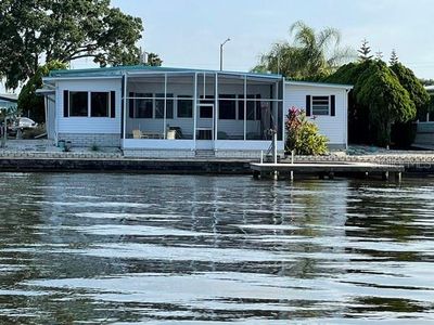 271 Colonial Blvd #11