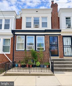 Property at 249 N 7th St, Darby, PA