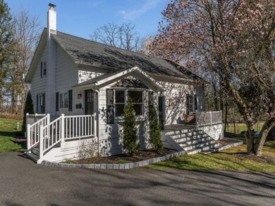 111 Lommason Glen Rd