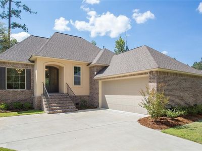 622 Lakewood Northshore Dr