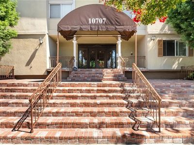 10707 Camarillo St APT 116
