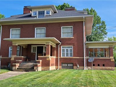 235 E Hazelcroft Ave