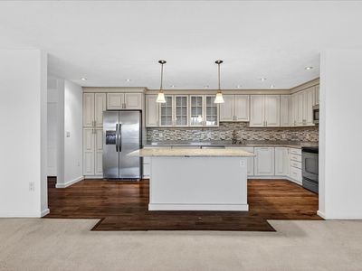 64 Broad Reach Unit 107