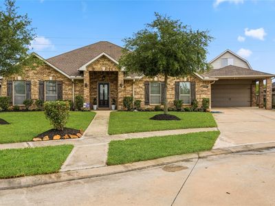 6831 Arlington Dr