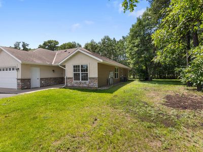 14425 Grand Oaks Dr