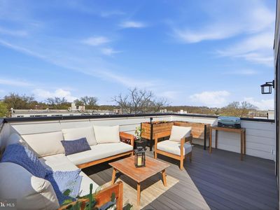623 Kennedy St NW #10