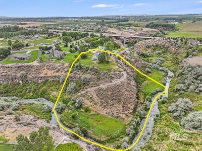 2628 Creekview Ct E