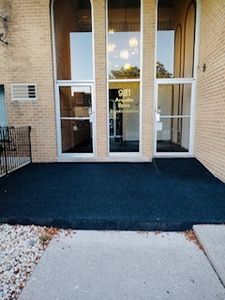 931 W Arquilla Dr APT 413