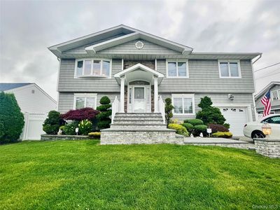38 Second Avenue