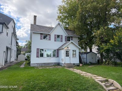 520 5th Ave N