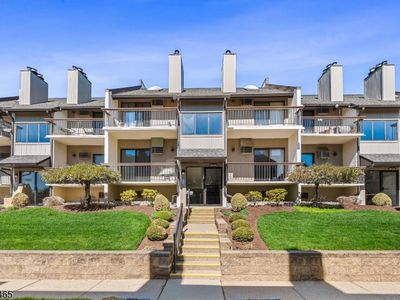 302 Hackensack St BLDG 8 #806