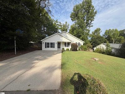 108 Woodcock Ct